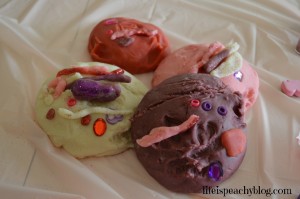 Valentine's Day Playdough Station | Life is Peachy